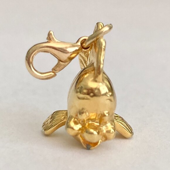 Vintage Disney Little Mermaid FLOUNDER Fish Charm Clip On Zipper Pull 3D Gold - Picture 9 of 12